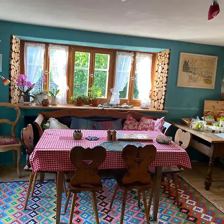 Casa Vegana Bed & Breakfast Trun